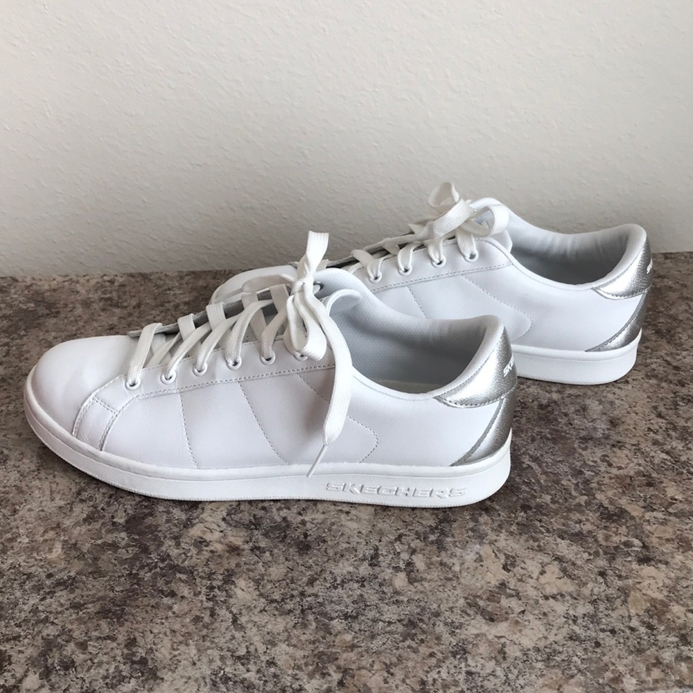 Sketchers Leather Shoes